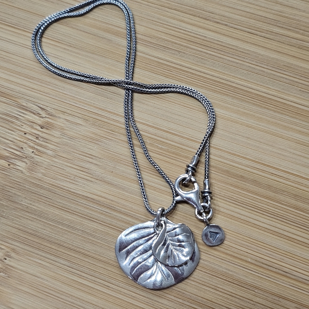 Silpada Leaf Necklace 925 Silver - Picture 2 of 7